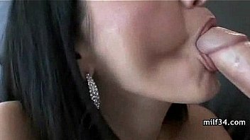 Hot cougar gets mouthful of cum