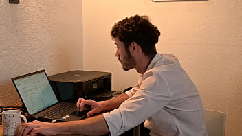 Feisty fitness chicks alexis crystal and nicole love invite neighbour in for hot threesome gp3058