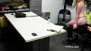 Blonde spinner spins on guards dick