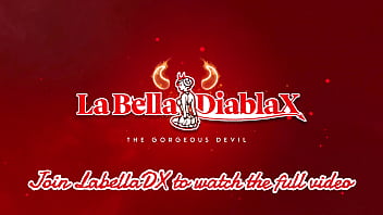 Sissy taps out from pegging