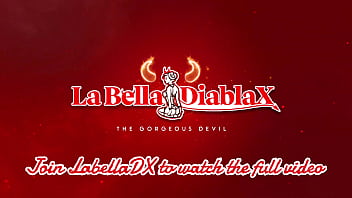 Sissy taps out from pegging