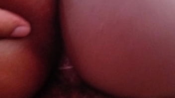 Sentando bem gostoso