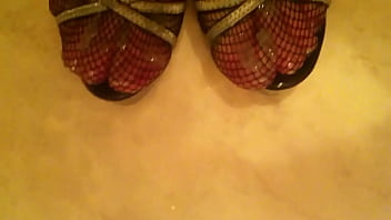 Cum on sexy high heels fishnet stockings