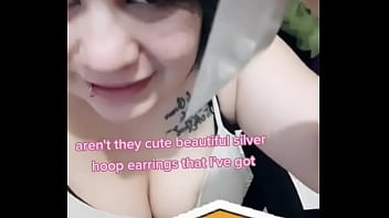 Another gift came in from my wish list today my fans are so awesome i love my chipedinapp wishlist️