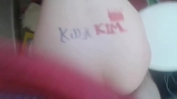 Girl taking a man who's dikkbee sohlong