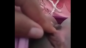 Bucetinha be lisinha