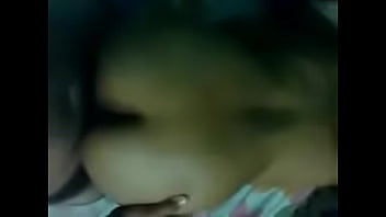 Mulher de quatro na xoxota e gozada em cima