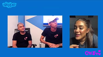 Conversando con dubaii pr