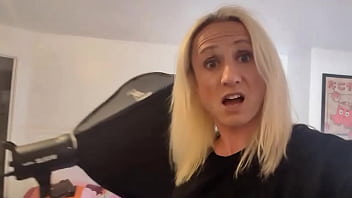 It's almost bedtime and i'm watching today's latest dildo scene i'm happy with how it's turned out confident that i