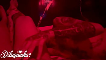 A hoodlum came to visit her friend and gave her pussy as a gift