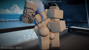 Female kaiser cosplayer comes and i get a feel of the impact~