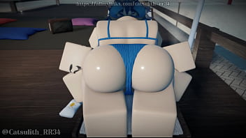 Female kaiser cosplayer comes and i get a feel of the impact~