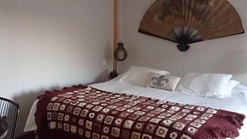 Comi uma atriz pornô famosa que dizia não fazer programa olha aí a prova que a cachorra é garota de programa