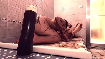 I put chocolate on my girlfriend and licked her clitoris she had a spasmodic orgasm I put chocolate on my girlfriend and licked her clitoris she had a spasmodic orgasm