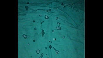 Echando La Leche Caliente En La Cama thumbnail