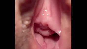 18 years old girl shows how her pussy changed after loosing virginity