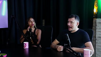 Viveram uma vida oculta no começo pegavam todo mundo em baladas e tinha medo nos atendimentos casal kaliente sheer red