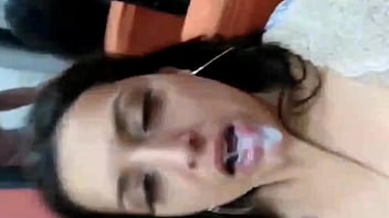 Durante A Chamada De Vídeo Atendendo O Cliente Enfiei O Plug No Cu Fiquei Com Tesão E Gravamos Gostoso Vídeo Completo No Red Sheer thumbnail