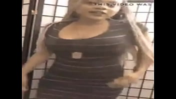 Pretty Lightskin In Tightass Dress thumbnail