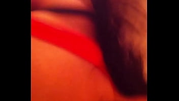 Brunette aime la bite