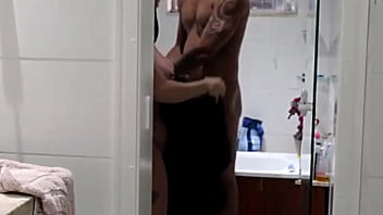 Parei o treino de boxe pra comer a coroa