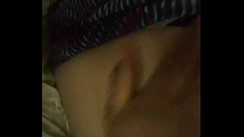 Se quedó quieta y me la comí bien sabrosa está buena ella