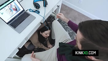 Hot babe with big ass takes some serious pussy banging