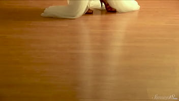 Cutie angel placidia really needs to please her cunt