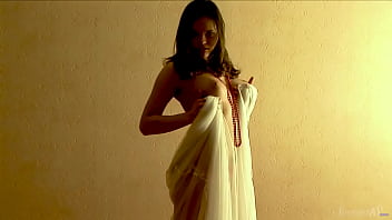 Cutie angel placidia really needs to please her cunt