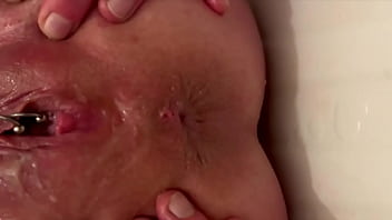 Anal masturbate by gold high heels and fingering asshole and juice pussy and ride asshole on heels