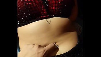 I relax with her belly button