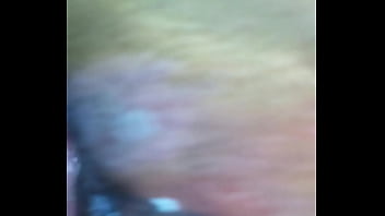 Gozando no cuzinho da namorada