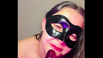 Madrastra puta mexicana en usa es una latina infiel se masturba y se graba para los amigos de su hijastro full on sheer xred