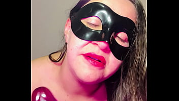 Madrastra puta mexicana en usa es una latina infiel se masturba y se graba para los amigos de su hijastro full on sheer xred