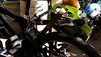 Wide Open Throttle Chainsaw Bike thumbnail