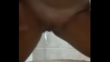 Muy Trola Y Le Gusta Cojer En Grupo thumbnail