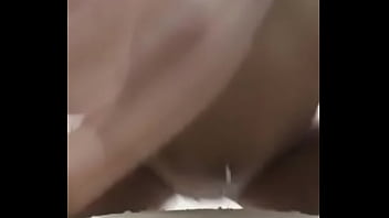 Muy trola y le gusta cojer en grupo