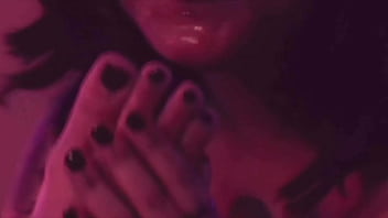 Does this feet satisfy your fetish dirty version