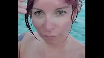 Bon début de semaine amusez vous profitez de la vie