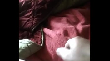 Mi Amiga Chilena Se Masturba Para Mi thumbnail