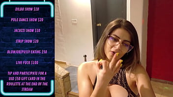 Mia niqab livestream 1