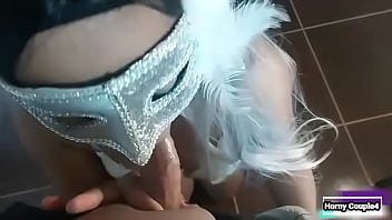 La tienes muy rica dejame probarla