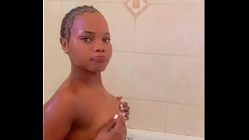 Vem tomar banho comigo