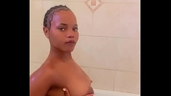 Vem tomar banho comigo