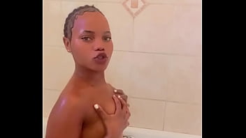 Vem tomar banho comigo