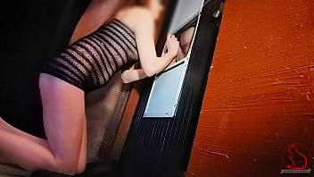 Useless guy with small penis came to fill my cunt with cum