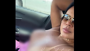 Nossa amor hoje esta tão quente que tive que pedir para uber aumentar mais o ar para ver se apagava meu fogo videozinho no vip