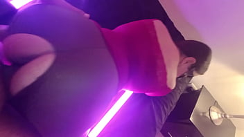 La mejor amiga de mi esposa se deja follar por dinero me encanta esta puta latina la mejor zorra de new york usa 1