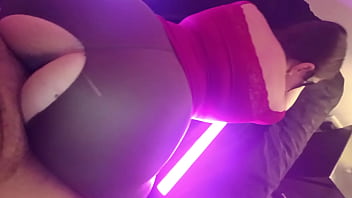 La mejor amiga de mi esposa se deja follar por dinero me encanta esta puta latina la mejor zorra de new york usa 1