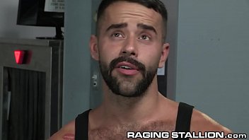 European Guy Gets A Blowjob From Latin Airport Staff Member thumbnail